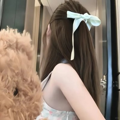红唇相吻